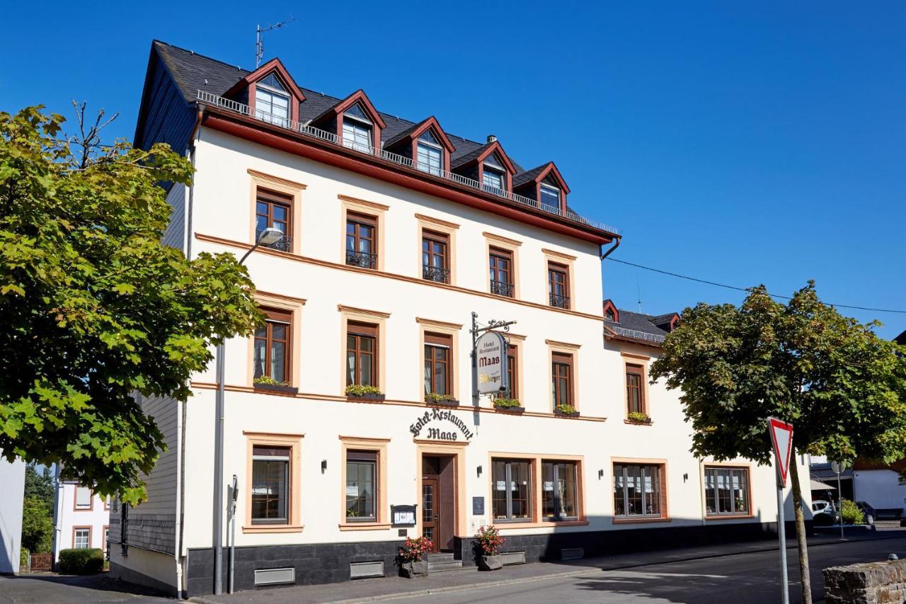 Hotel-Restaurant Maas Lutzerath Exterior foto